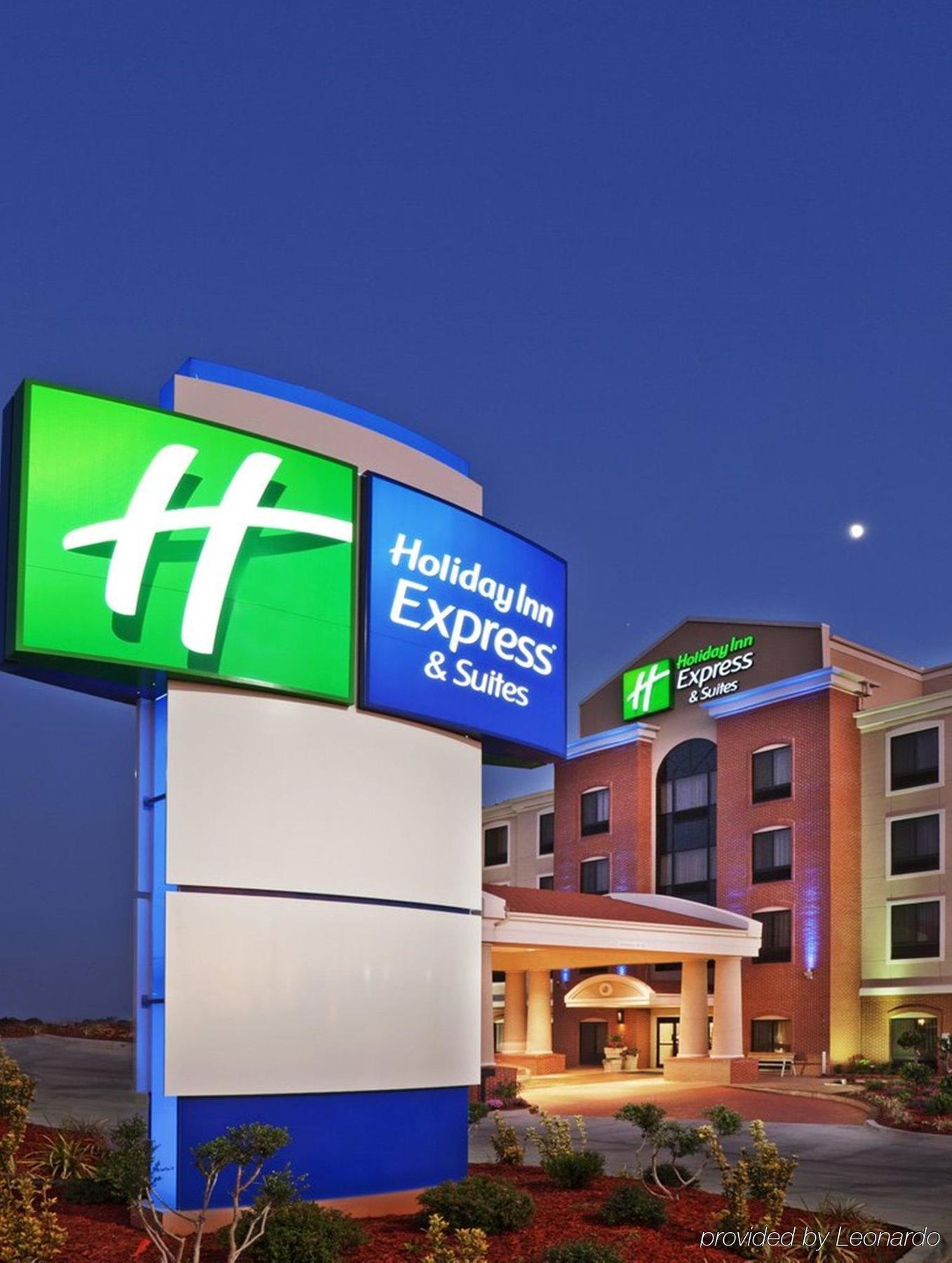 Holiday Inn Express & Suites Shippensburg, An Ihg Hotel Exterior photo